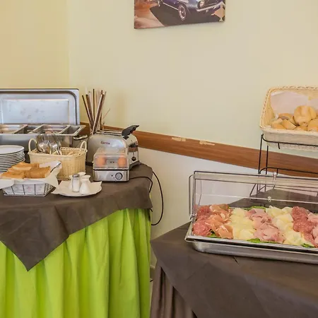 Sant'angelo Hotel 3*